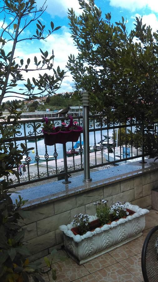 Apartmani Stara Posta Novi Vinodolski Exterior foto